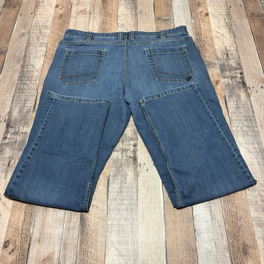 5.11 Tactical Jeans Mens 38x32 Medium Wash Blue Relaxed Straight Denim Utility